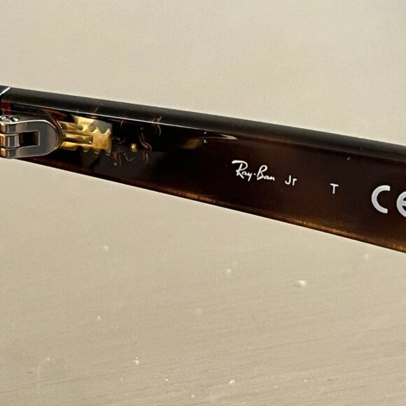 Sunglasses Ray Ban Junior RJ 9052S - Picture 3 of 5